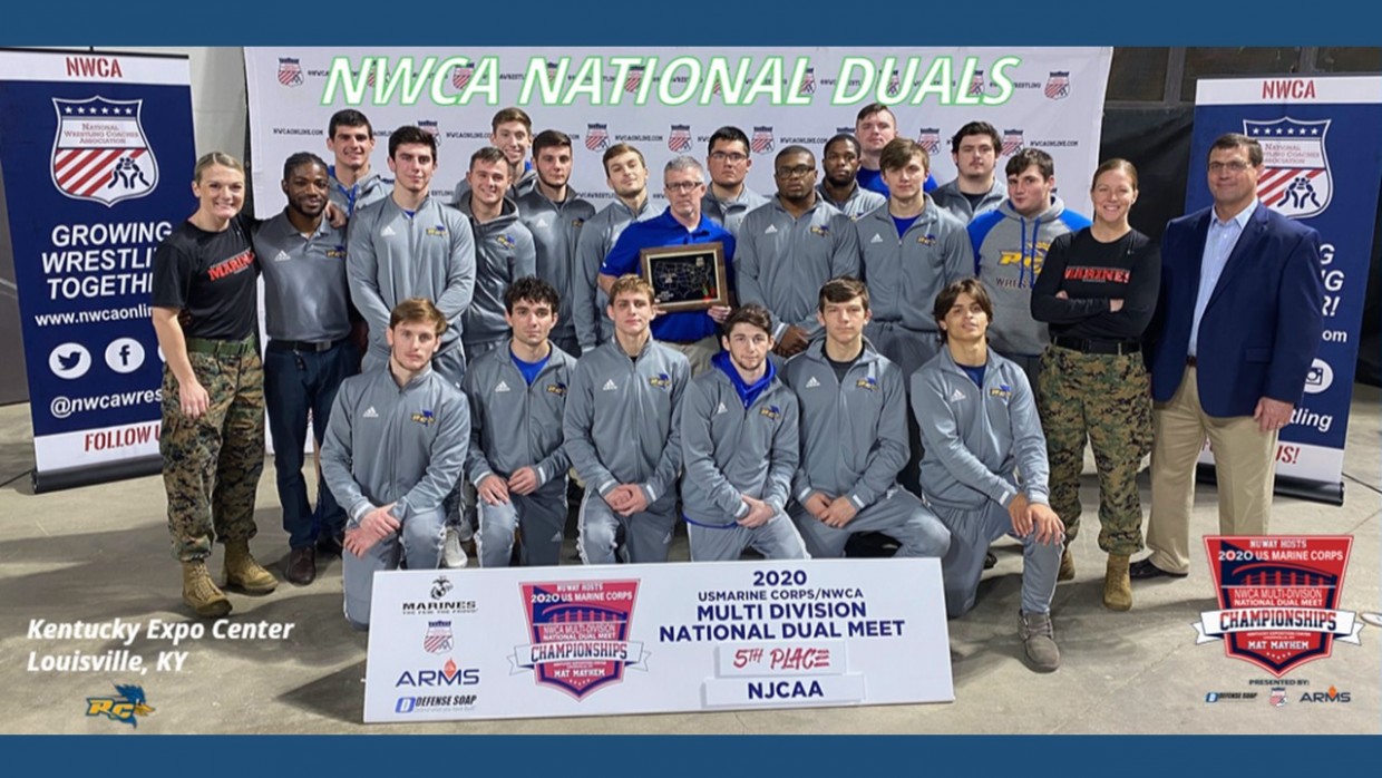 Roadrunner Wrestling Finishes 5th at NWCA National Dual Championships